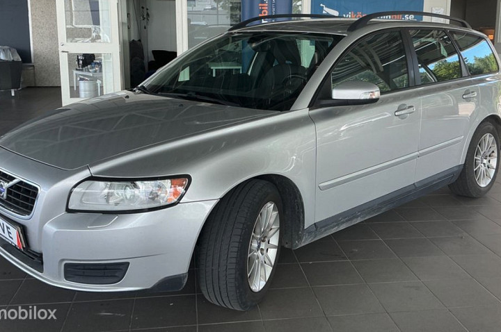 Volvo V50 2.4i Kinetic | 170PK | Airco | Youngtimer