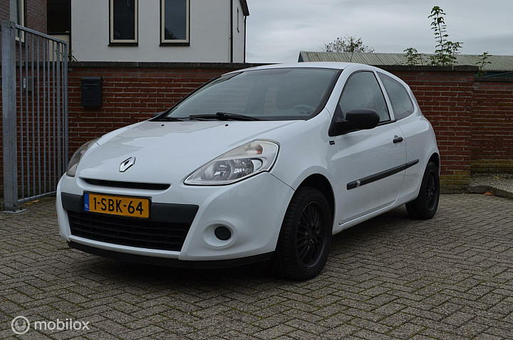Renault Clio 1.2 Yahoo | verkocht
