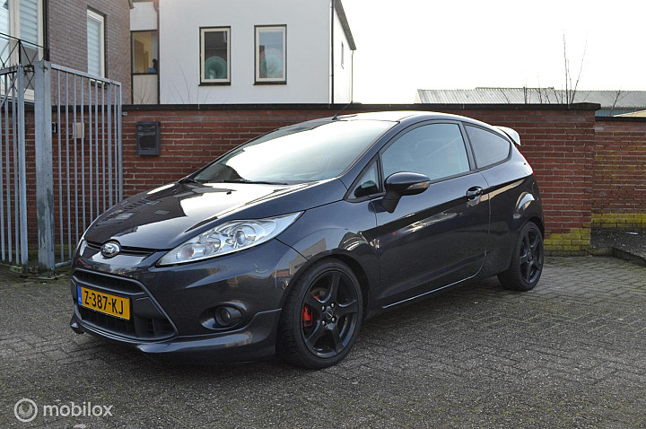 Ford Fiesta 1.6 Sport | Spoilerpakket | Spec. Uitlaat | Verkocht